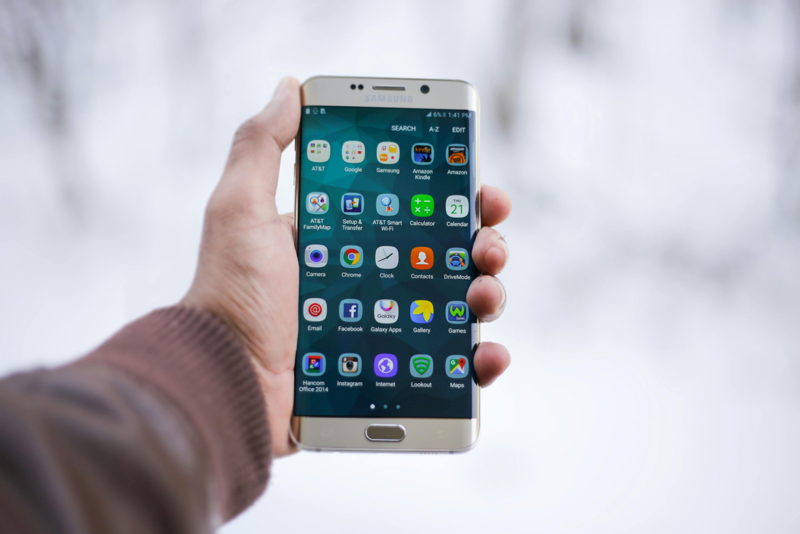 Making Your Site Mobile-Friendly for Better Search Results